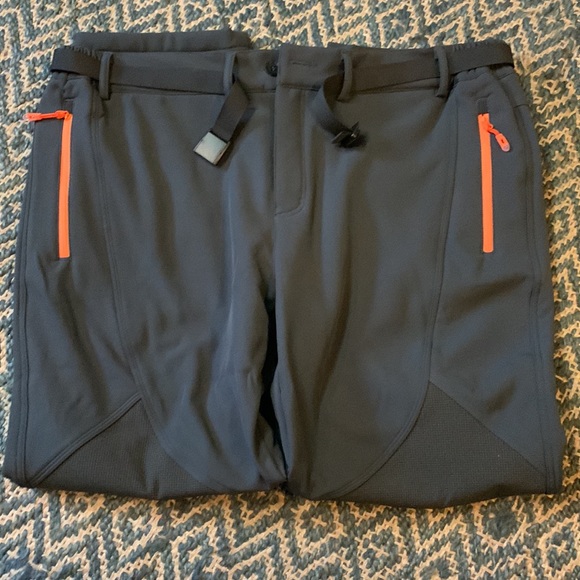 Gash Hao Men’s Ski Pants. Waist 42”. Inseam  30”.  Gray. Excellent Condition - Picture 3 of 5